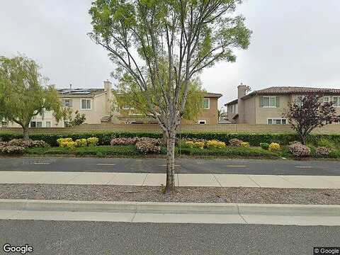 Alyssa, NEWHALL, CA 91321