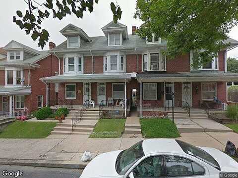 Woodvale, READING, PA 19606