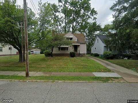 Kings, WARRENSVILLE HEIGHTS, OH 44122