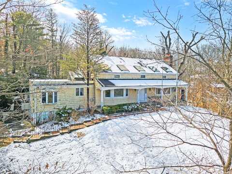 Godfrey, HUNTINGTON, NY 11743