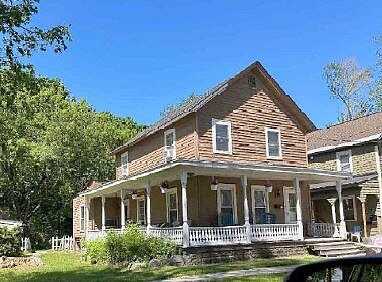 Katherine, GLENS FALLS, NY 12801