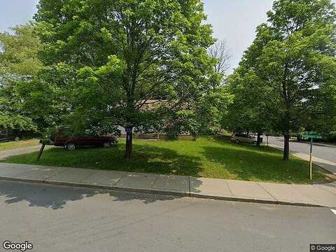 Roosevelt, SPRING VALLEY, NY 10977