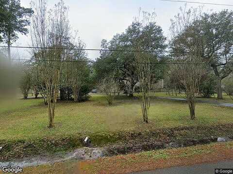 Single Pine, MADISONVILLE, LA 70447