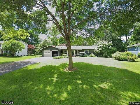 Latchmere, PITTSFORD, NY 14534