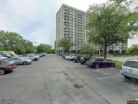 Tower, OAK BROOK, IL 60523