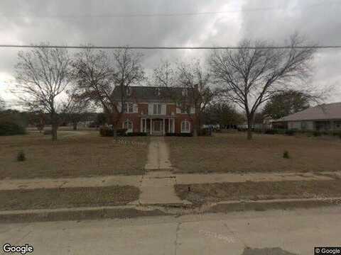 5Th, COLEMAN, TX 76834