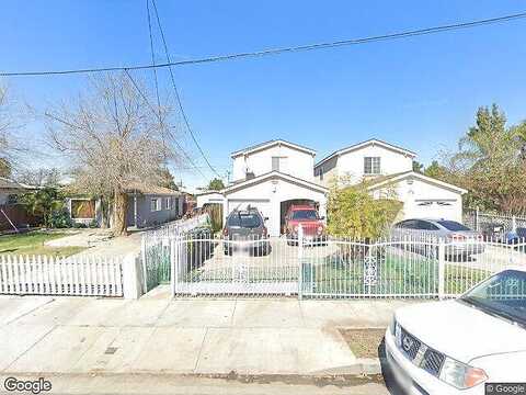 Piru, COMPTON, CA 90222