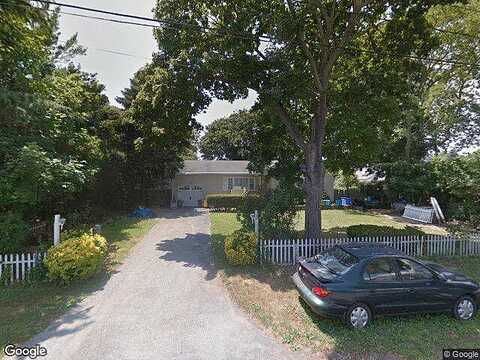 Edwards, SAYVILLE, NY 11782