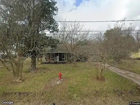 4Th, HIGHLANDS, TX 77562