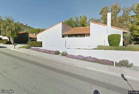 Golden Circle, ESCONDIDO, CA 92026