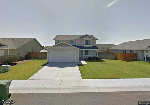 Saint Helens, MOXEE, WA 98936