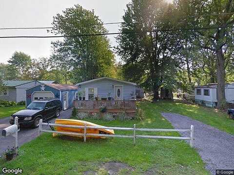 Hunt, WATERTOWN, NY 13601