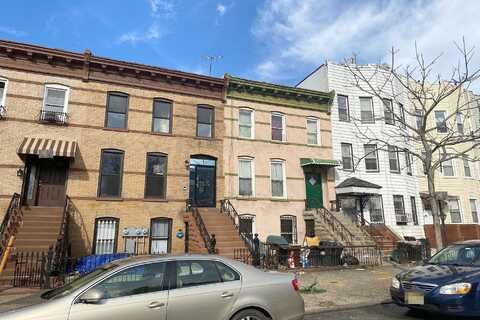 Pacific, BROOKLYN, NY 11233