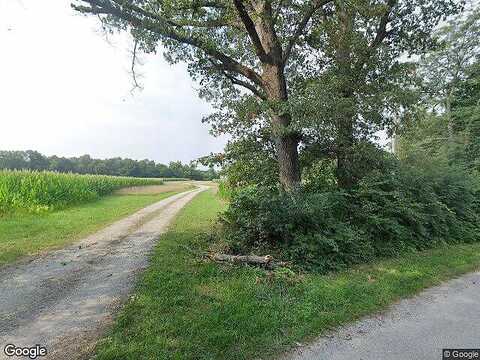 2070, SAINT ELMO, IL 62458