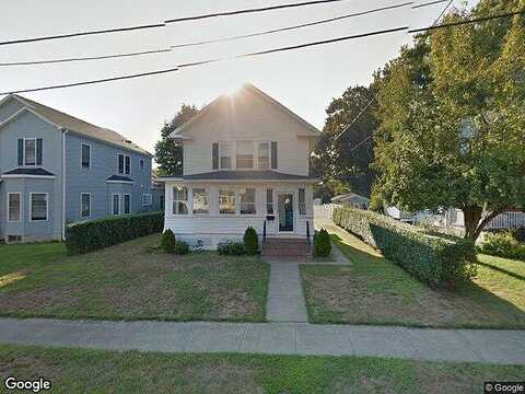 Bryan, BRANFORD, CT 06405