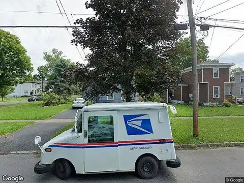 Mccool, EAST SYRACUSE, NY 13057