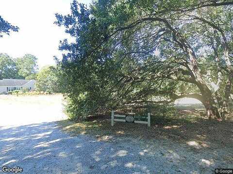 Smiths Lawn, CAMDEN, SC 29020