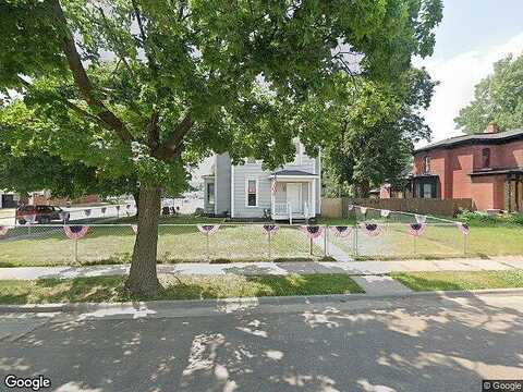 Garfield, CLINTON, IA 52732
