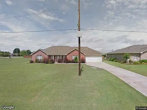 Oak, STUTTGART, AR 72160