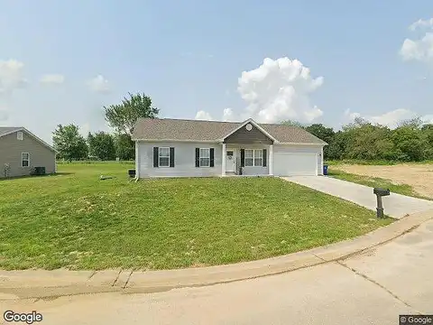 Village Circle, WINFIELD, MO 63389