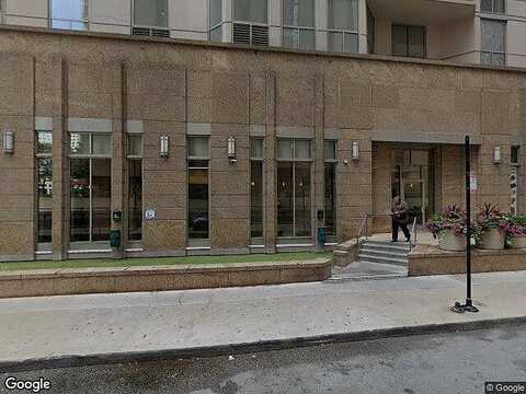 Columbus, CHICAGO, IL 60601