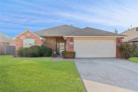 2405 Chadsford Lane, Yukon, OK 73099