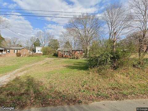 Amber Meadows, COOKEVILLE, TN 38506