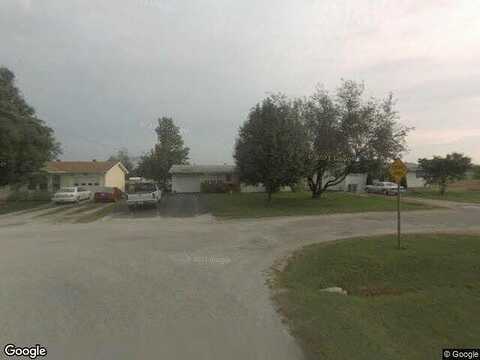 11Th, SAINT ELMO, IL 62458
