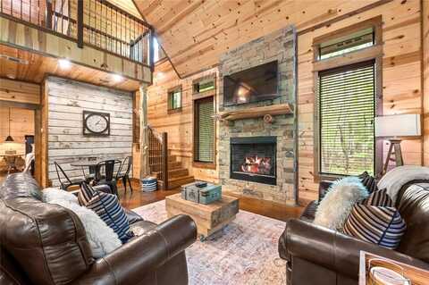 111 Fork Creek Trail, Broken Bow, OK 74728