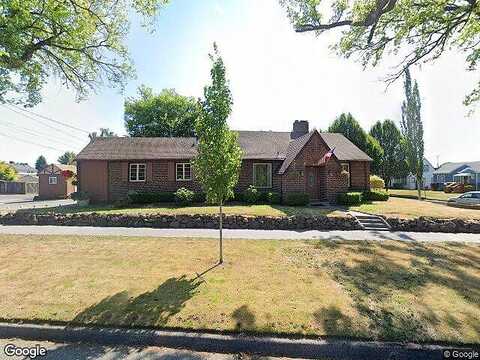 Nichols, LONGVIEW, WA 98632