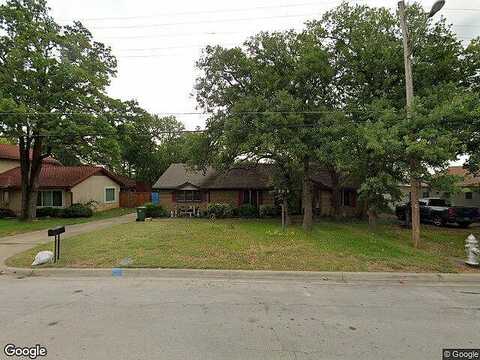 Melbourne, HURST, TX 76053