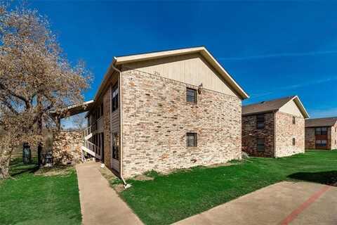 218 Renfro Street, Grand Prairie, TX 75051