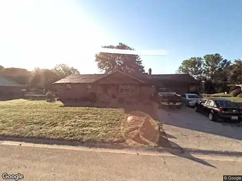 Locust, SEYMOUR, IN 47274
