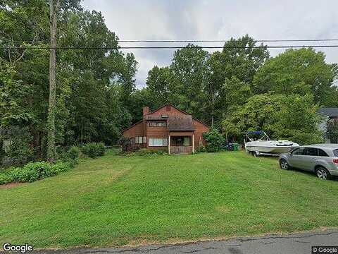 Burris, WINGATE, NC 28174