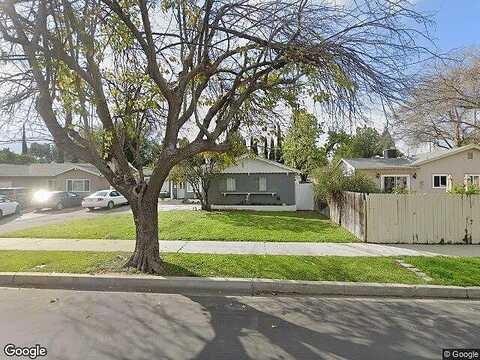 Lull, CANOGA PARK, CA 91304