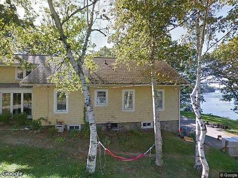 Oak, KITTERY, ME 03904