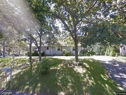 Pompano, YARMOUTH PORT, MA 02675
