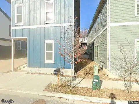 College, FAYETTEVILLE, AR 72701