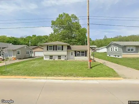 Avenue A, FORT MADISON, IA 52627