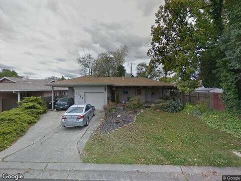 Lloyd, SACRAMENTO, CA 95825