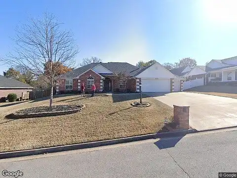 Parkway, VAN BUREN, AR 72956