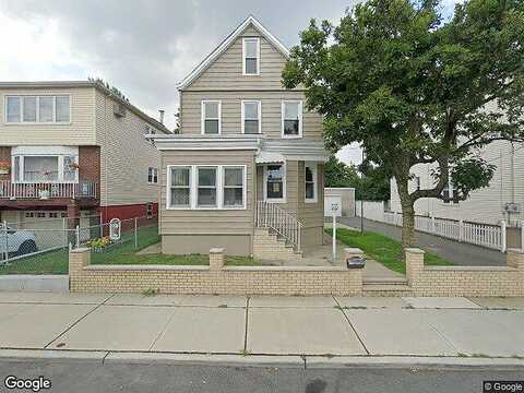 Maple, SECAUCUS, NJ 07094