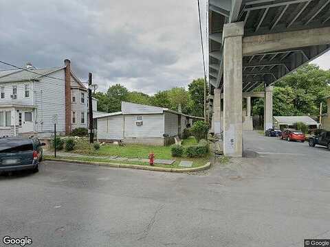 White, LEHIGHTON, PA 18235