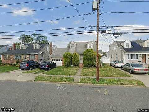 Columbus, MINEOLA, NY 11501