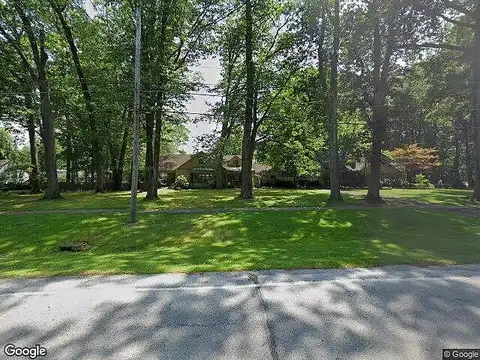 Wolf, BAY VILLAGE, OH 44140