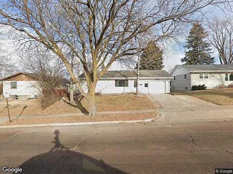 18Th, SIOUX FALLS, SD 57103