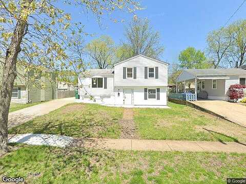 Oakwood Manor, FLORISSANT, MO 63031