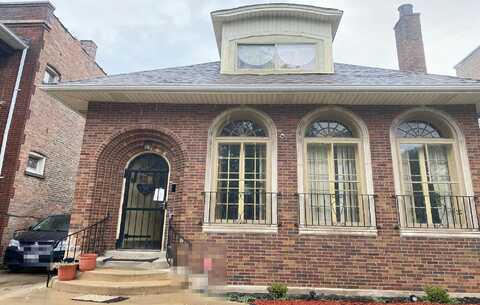 74Th, CHICAGO, IL 60649