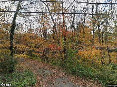 East, HEBRON, CT 06248