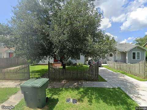 Pecos, BEAUMONT, TX 77702